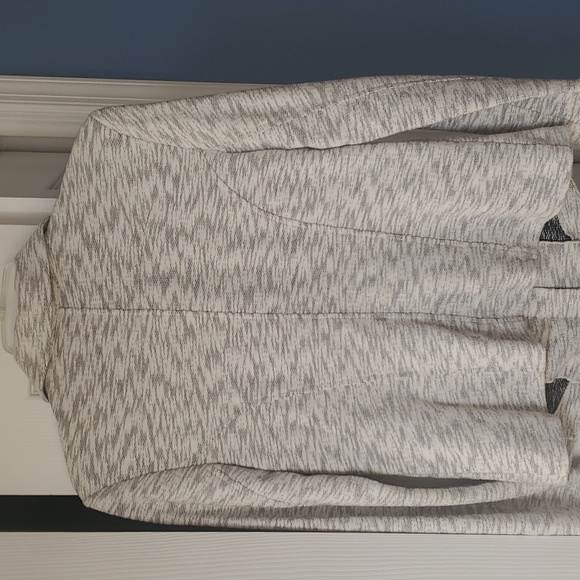 cabi #5102--neo jacket - Picture 5 of 5